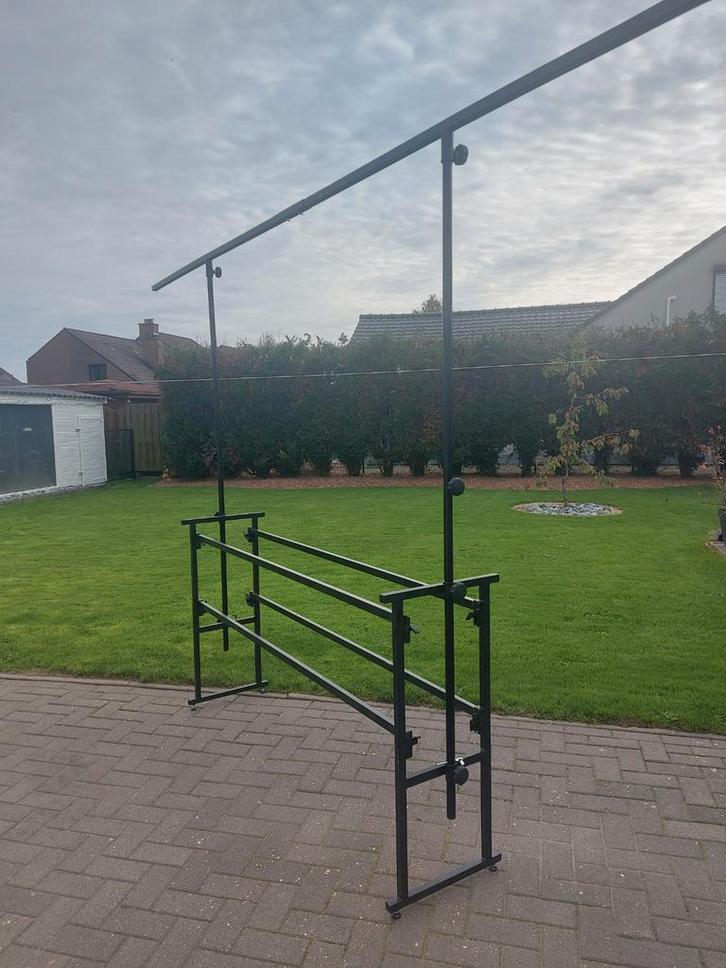 Dj booth tafel + lichtstatief in één vaste prijs, Muziek en Instrumenten, Licht en Laser, Licht, Ophalen