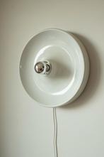 Charlotte Perriand Wandlamp, Enlèvement, Utilisé, Métal