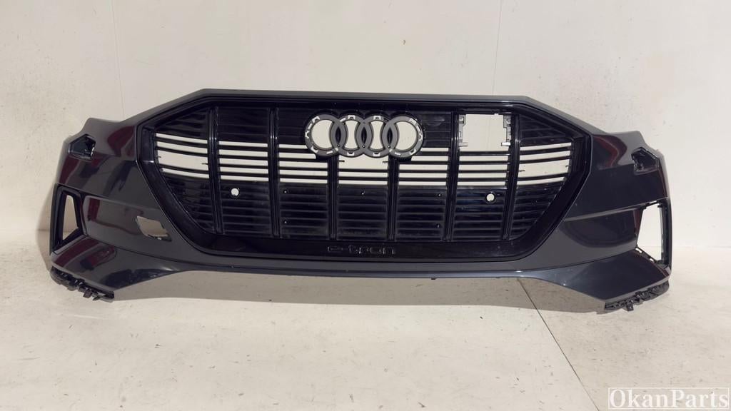 Audi e-Tron voorbumper 4KE807437, Info@fabrikant.eu, Bumper, Fabrikant BV, Gebruikt