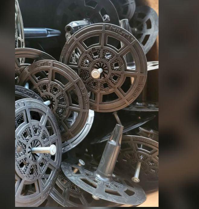 Hilto isolatiepluggen, Divers, Divers Autre, Utilisé, Enlèvement ou Envoi