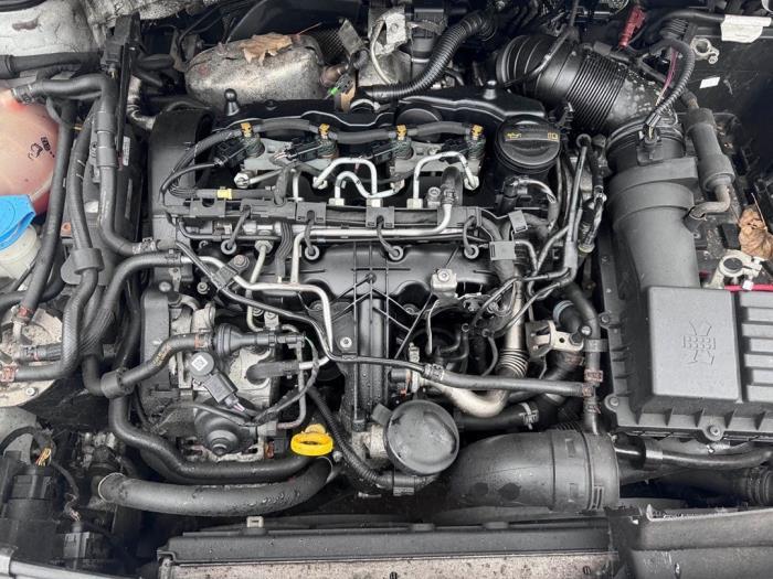 Moteur d'un Volkswagen Touran, Volkswagen, -, 3 mois de garantie, Utilisé