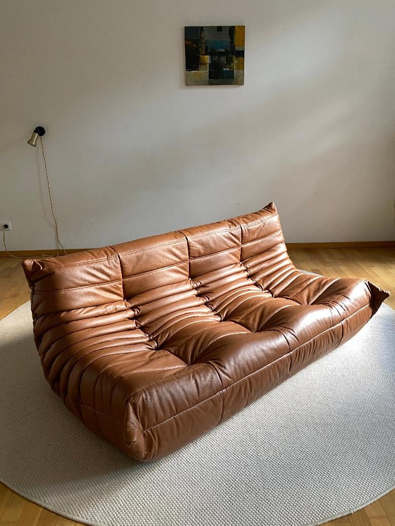Ligne Roset - Togo - 3-zitter Bank/Sofa - Cognac Bruin Leer, Maison & Meubles, Canapés | Salons, Comme neuf, Banc droit, Trois personnes