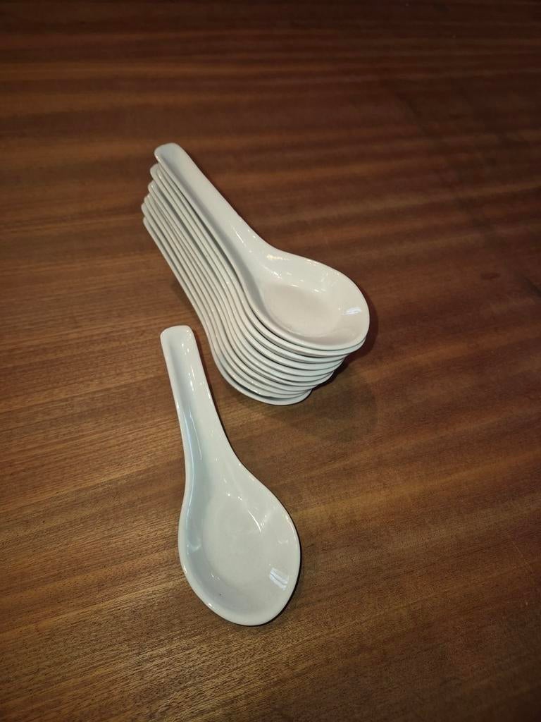Porseleinen lepels 12 stuks, Ophalen