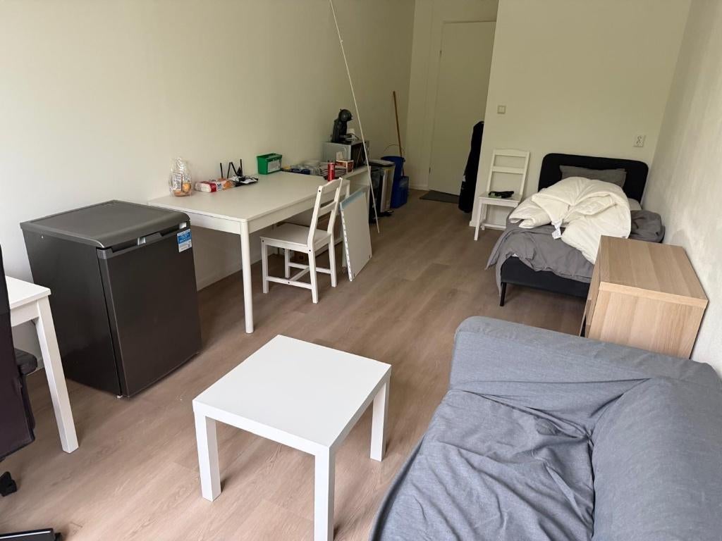 Meubels studenten kot, Huis en Inrichting, Overige Huis en Inrichting, Zo goed als nieuw, Ophalen