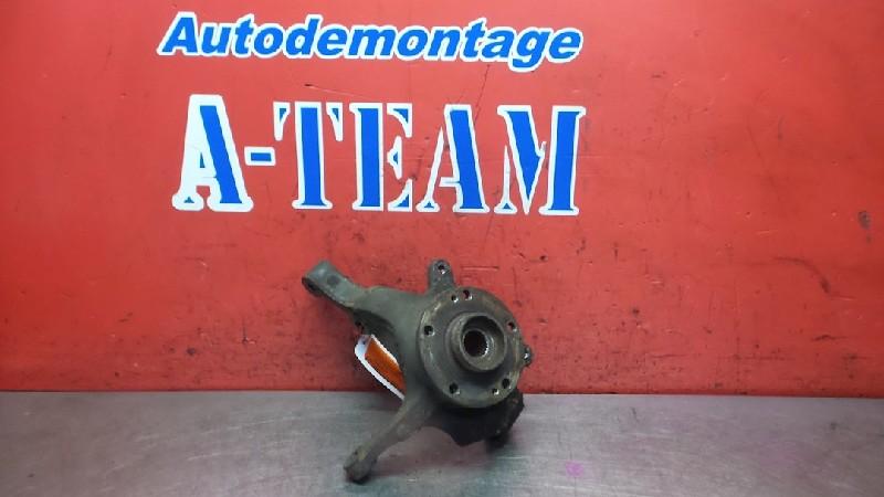 FUSEE AVANT DROITE Renault Laguna II Grandtour (KG), Utilisé, Renault