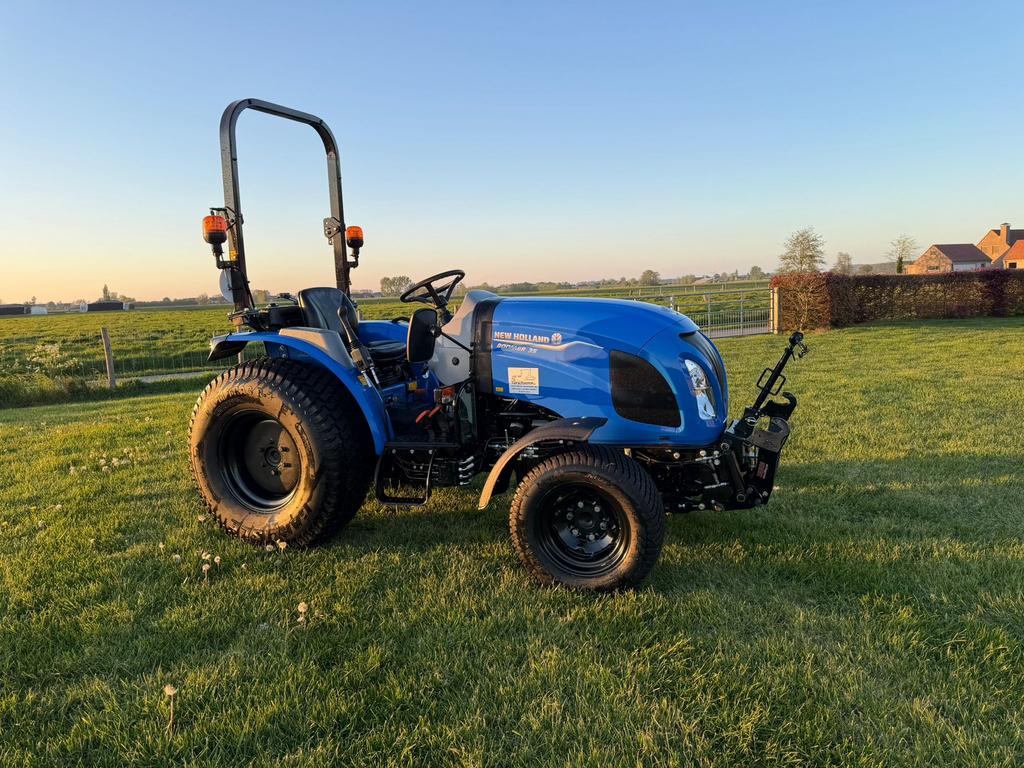New holland boomer 35, Zakelijke goederen, Ophalen, New Holland
