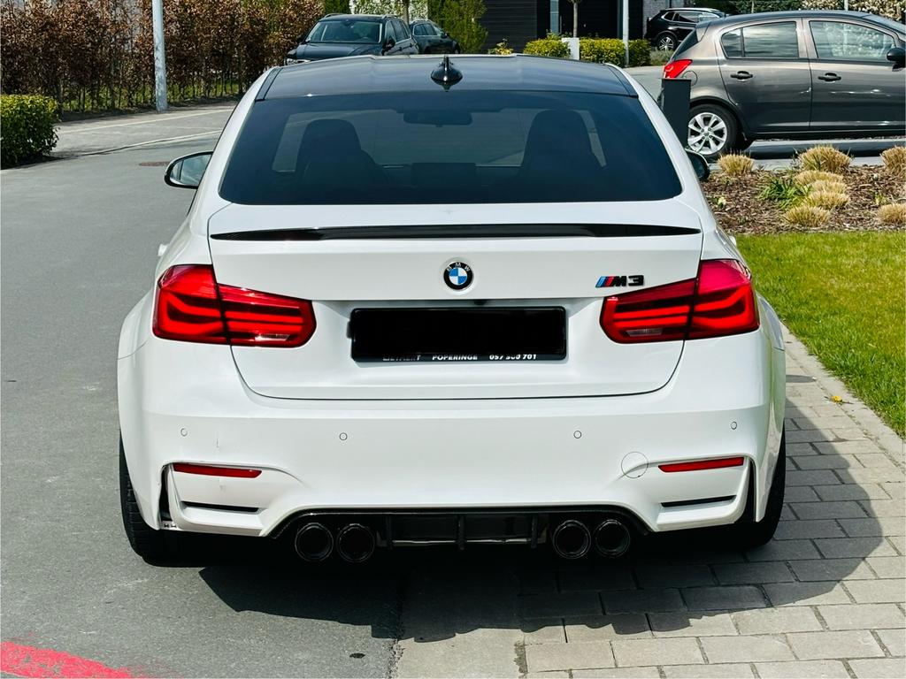 BMW M3 F80 2017 MANUEL 431PK, Autos, BMW, Cuir, Achat, Euro 6, Boîte manuelle