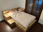 Bed van palettenhout, Huis en Inrichting, Slaapkamer | Bedden, Ophalen, Bruin, 140 cm, Zo goed als nieuw