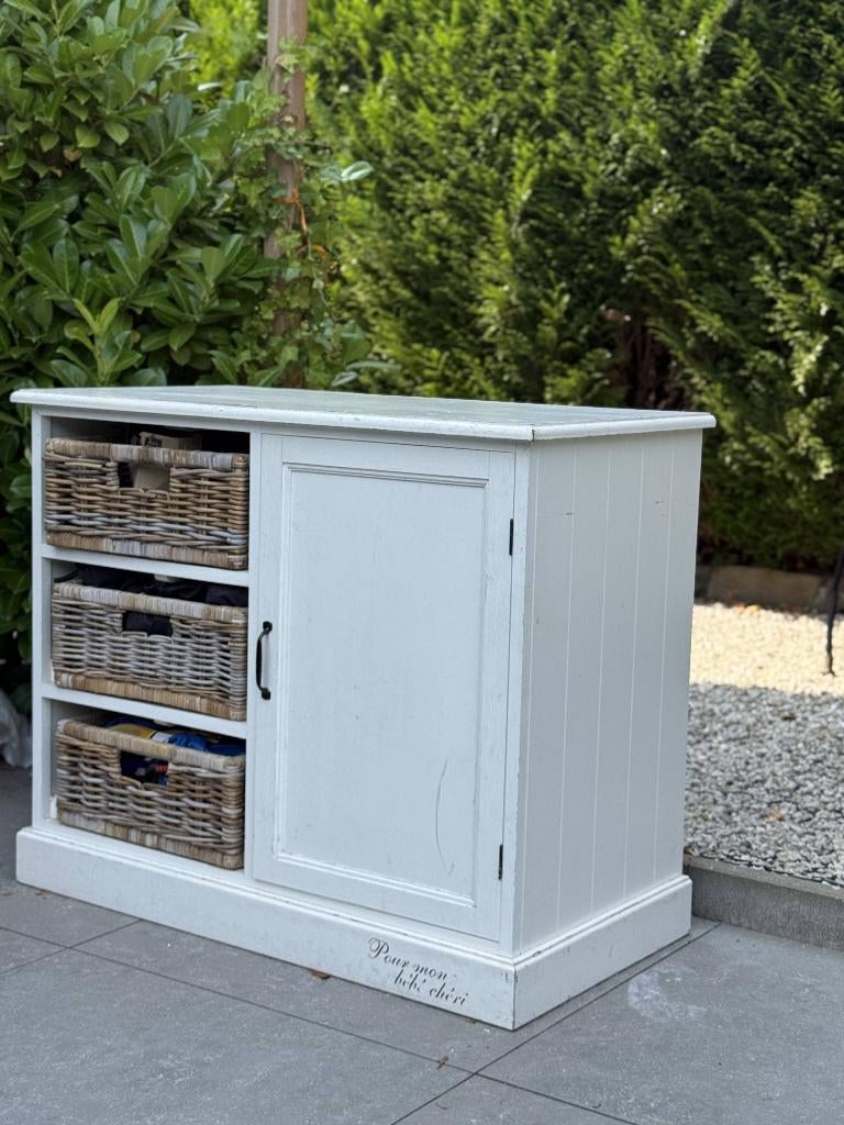 set babykamer: bedje, commode en wandplank, Ophalen, Gebruikt, 140 tot 160 cm, 70 tot 85 cm