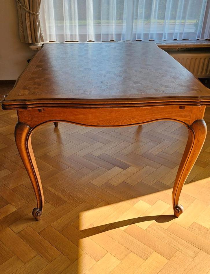 Table en marqueterie à prix avantageux !, Antiquités & Art, Antiquités | Meubles | Tables, Enlèvement