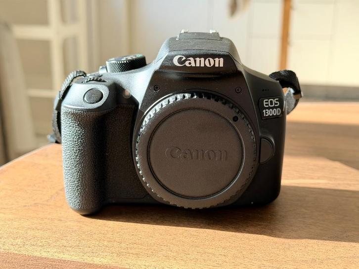 Canon camera 1300D met lens en accesoires, Audio, Tv en Foto, Fotocamera's Digitaal, Spiegelreflex, Canon, Ophalen