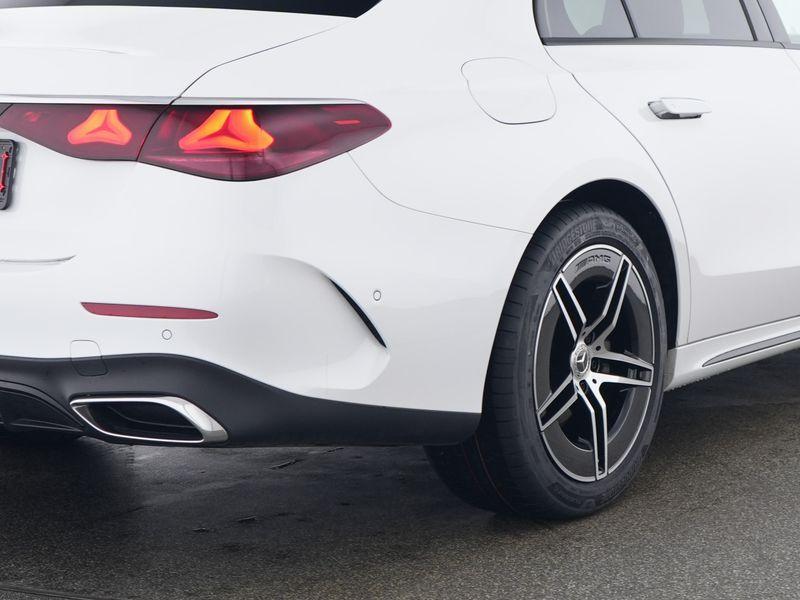 Mercedes-Benz E-klasse 200 Break AMG Line | Panoramisch Dak, Auto's, Automaat, 4 deurs, Gebruikt, 4 cilinders