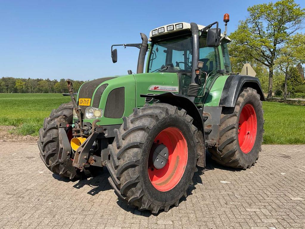 Tracteur agricole Fendt 920 Favorit Vario à traction intég, Utilisé, Fendt