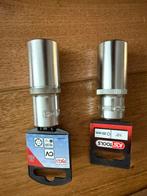 deux clés/douilles à bougie 22 et 23 mm, Enlèvement ou Envoi, Neuf