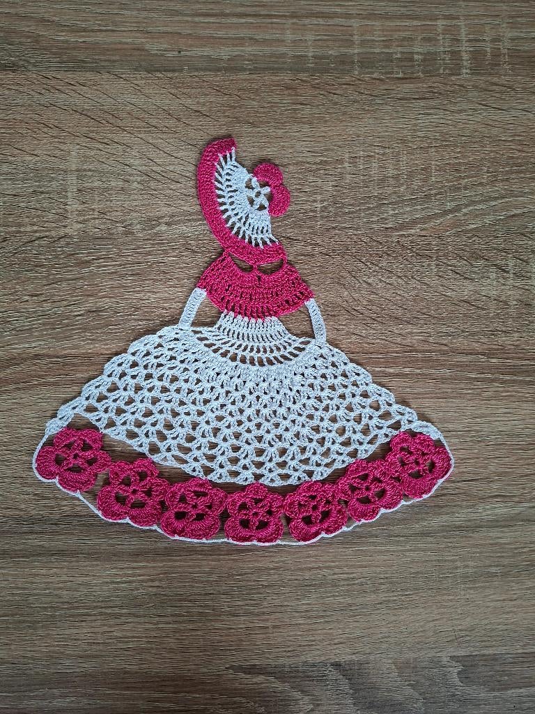 Gehaakt meisje, Hobby & Loisirs créatifs, Tricot & Crochet, Enlèvement, Neuf, Crochet