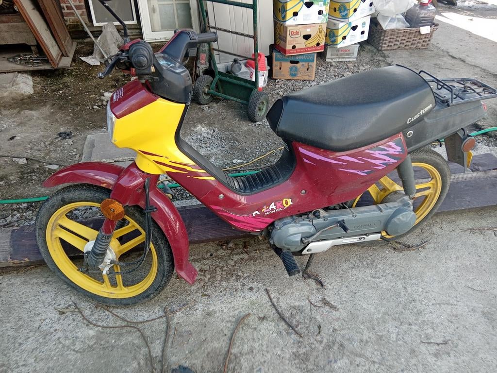 Wallaroo, Fietsen en Brommers, Brommers | Honda, Ophalen