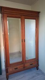 Spiegelkast, Enlèvement