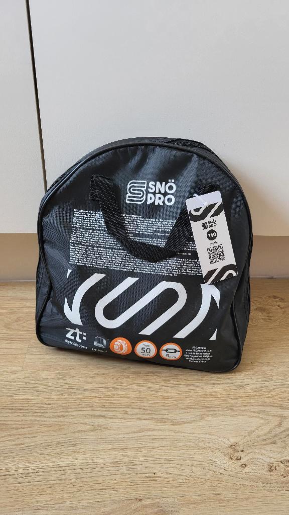 chaînes à neige - neuves - adaptées aux voitures électriques, Autos : Divers, Chaînes, Neuf, Enlèvement ou Envoi