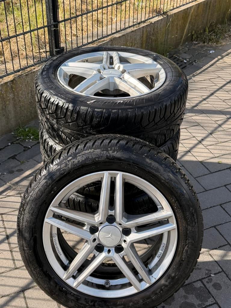 Winterbanden Mercedes A-Klasse, Auto-onderdelen, Ophalen, Winterbanden
