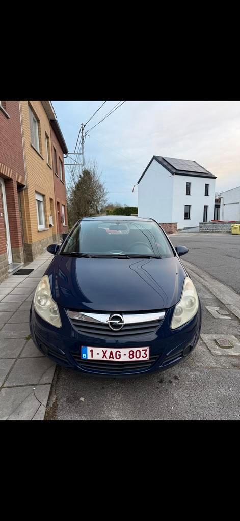 Opel corsa 2008 faible km. Passée au ct pour vente le 30/03, Autos, Opel, Particulier, Corsa, Attache-remorque, Essence, Euro 1