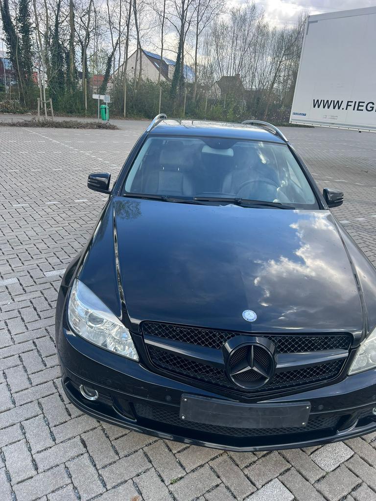 Mercedes C200 2009, Achterwielaandrijving, Zwart, Zwart, 5 deurs