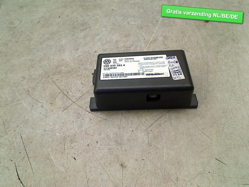 UNITE ELECTRONIQUE Volkswagen Golf VII (AUA) (5QE035285A), Utilisé, De Bloemendaal 21 21
5221 EB  'S HERTOGENBOSCH, NL, Info@123Parts.nl