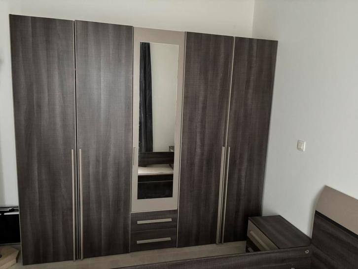 Complete slaapkamer type donkere grijze eik, Huis en Inrichting, Slaapkamer | Complete slaapkamers, Gebruikt, Tweepersoons, Ophalen