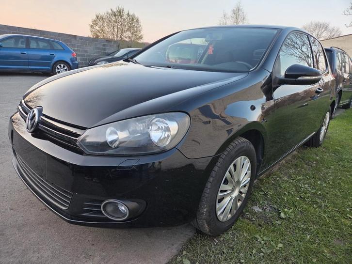 Vw golf 6 1.2i essence euro5a model 2011 1pro 150km carnet, Autos, Volkswagen, Particulier, Golf, USB, Essence, Euro 5, Enlèvement