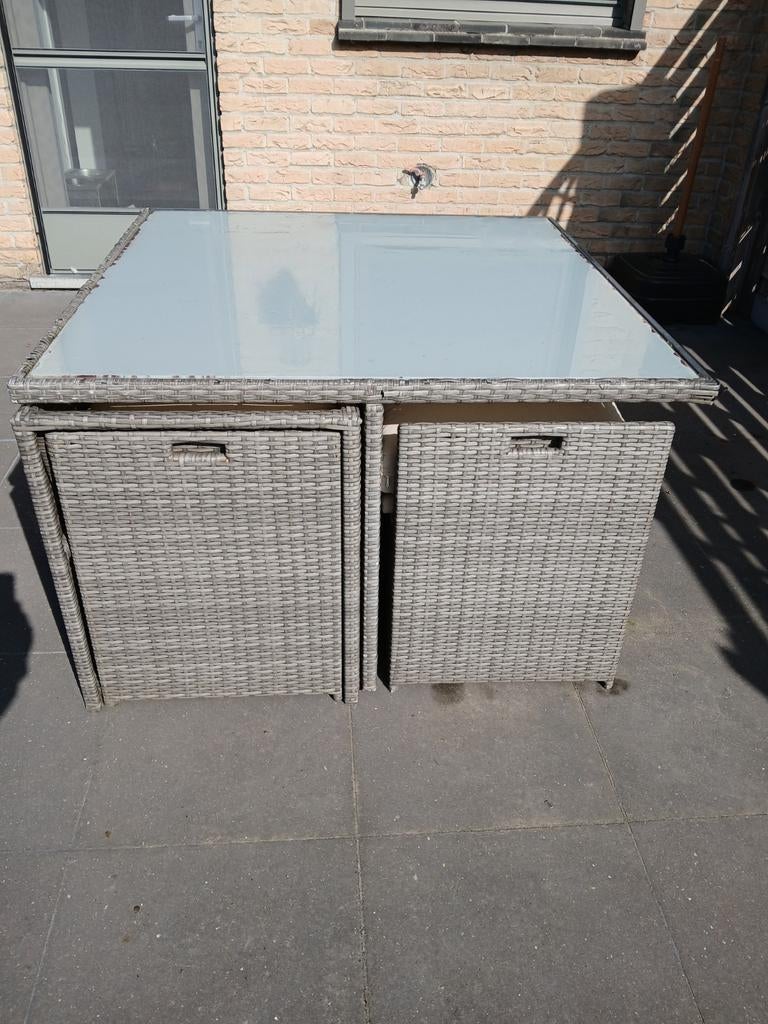 TuinTafel en 6 stoelen, Ophalen