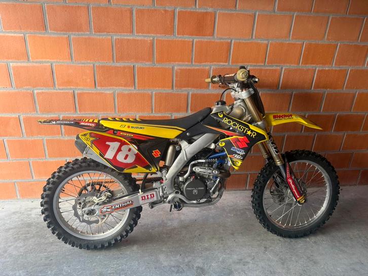 Suzuki rmz250, Motos, Motos | Suzuki, Entreprise, Enlèvement