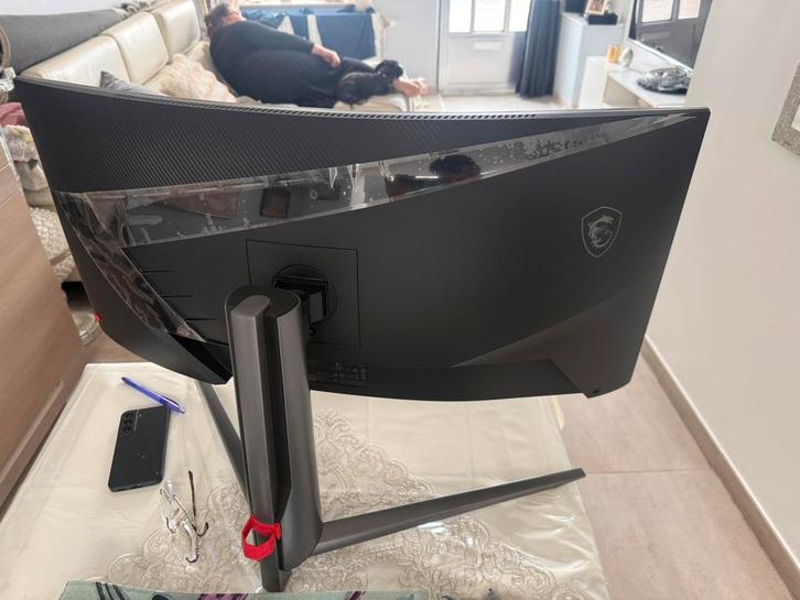 MSI MAG 345CQR – Écran Gaming Incurvé 34” UWQHD 180Hz, Informatique & Logiciels, Moniteurs, DisplayPort, Gaming, Incurvé, VA, Enlèvement
