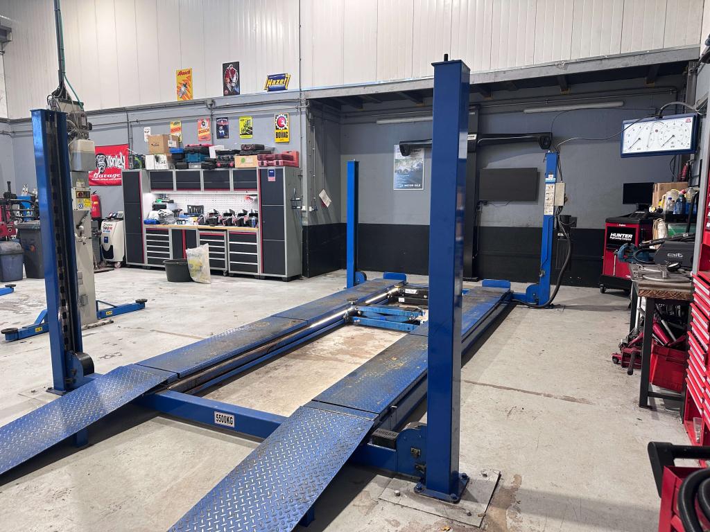 Peak 5500KG 4 kolommer / 4 koloms hefbrug met middenheffers, Niet ingevuld, Niet ingevuld, Niet ingevuld