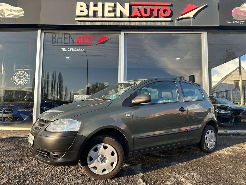 Volkswagen Fox 1.2i/RADIO/CLIMATISATION/TRES PROPRE, Auto's, 4 zetels, Stof, Gebruikt, Zwart