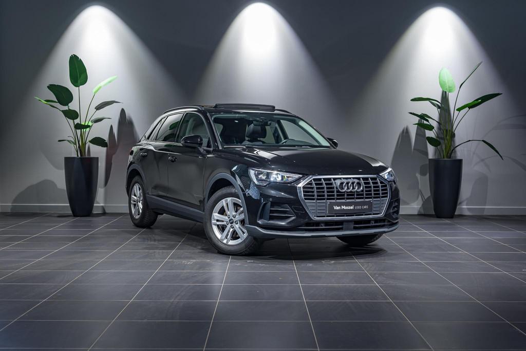 Audi Q3 35 TFSI Advanced PANODAK | LEDER | ZETELVERWARMING, Voorwielaandrijving, 4 cilinders, Zwart, Bedrijf