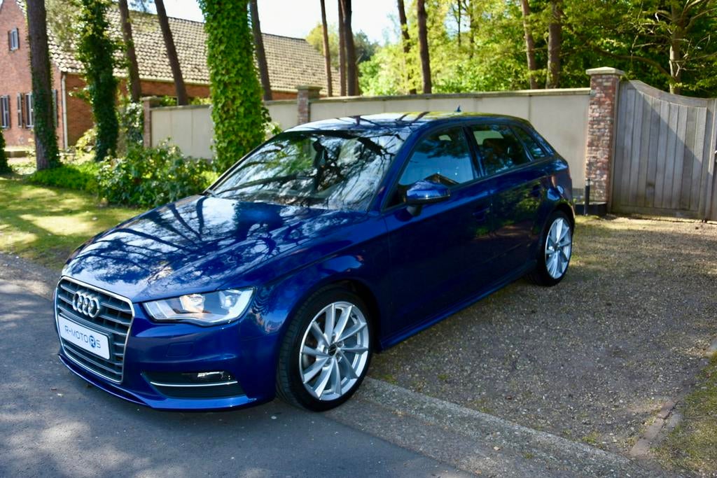 Audi A3 Sportback 1.6 TDI/102.000 km/EXCELLENT ÉTAT, Achat, Euro 6, Entreprise, Noir