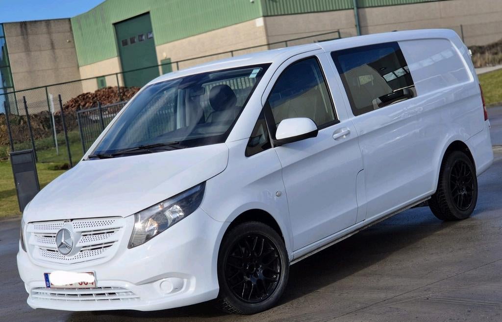Mercedes vito doub cabine 5pls an2017.235mkm 13999€, Cuir, Euro 6, Boîte manuelle, Mercedes-Benz