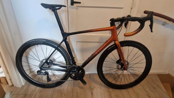 Giant tcr advanced pro maat Ml (56) modeljaar 2022, Vélos & Vélomoteurs, Vélos | Vélos de course, Giant, Carbone, Enlèvement