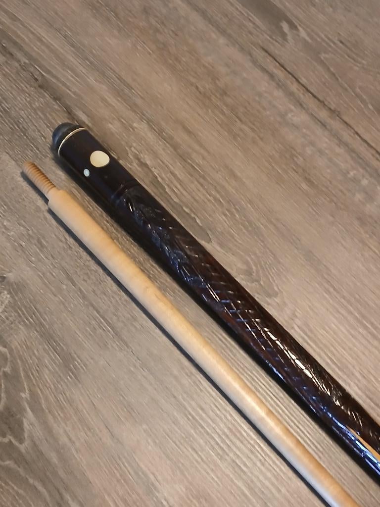 BELLE QUEUE DE BILLARD VINTAGE DE LA MARQUE LAERE, Enlèvement ou Envoi, Comme neuf, Queue ou Boules