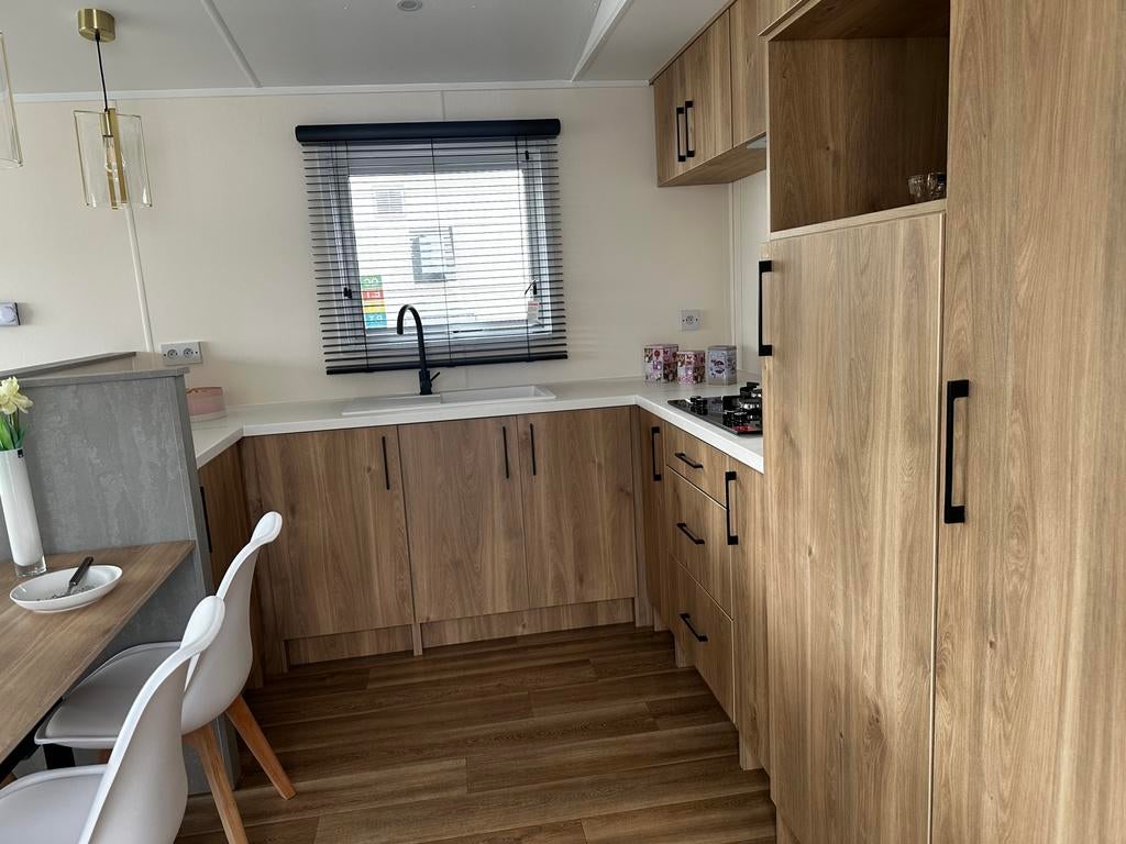 TERUG OP STOCK NIEUWE MODERNE LUXUEUSE HARMONY 1100x400/2, Tot en met 4