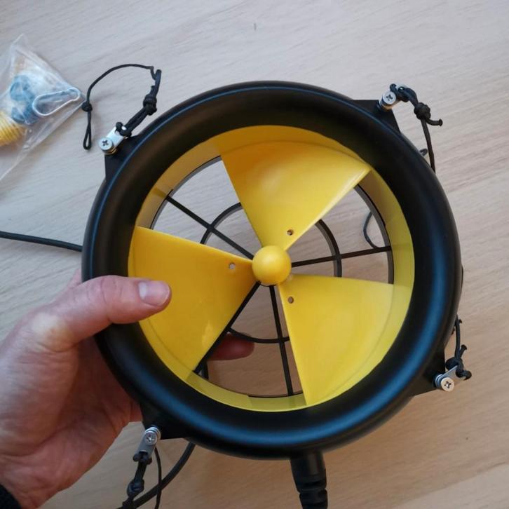 Draagbare waterturbine die stroom opwekt uit rivieren, Caravans en Kamperen, Kampeeraccessoires, Ophalen