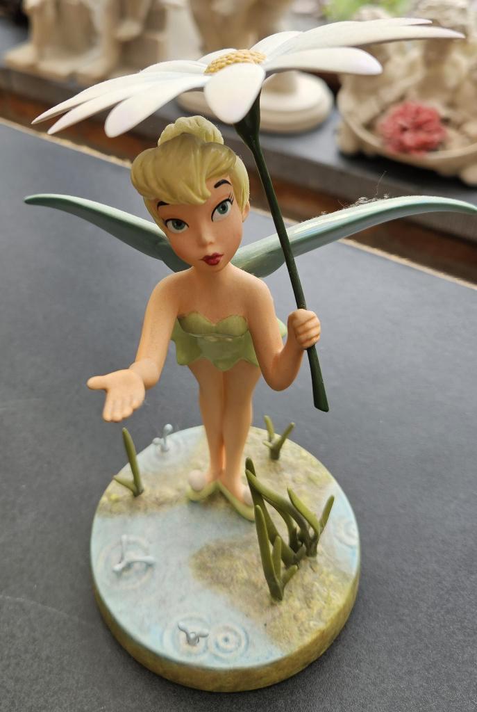 Disney beeldje Tinkerbel A Splash Of Spring, Verzamelen, Disney, Zo goed als nieuw, Beeldje of Figuurtje, Overige figuren, Ophalen of Verzenden