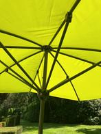 Parasol van Sediamo, lichtgroen als nieuw, Ophalen, Zo goed als nieuw, 2 tot 3 meter, Stokparasol