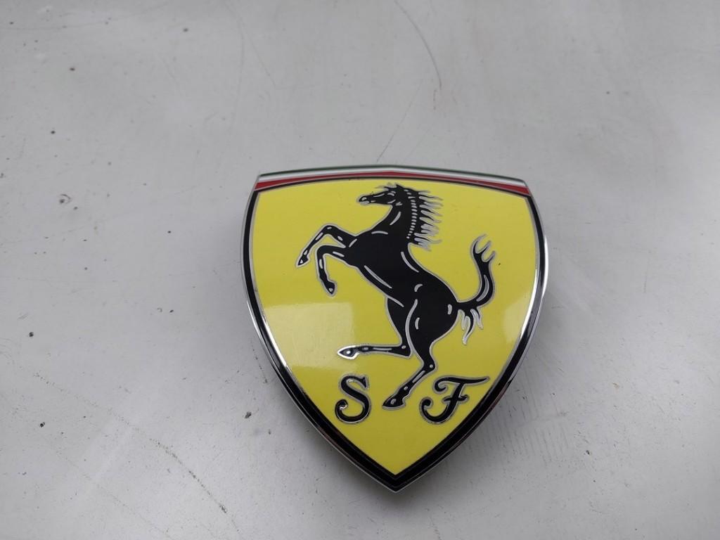 LOGO / EMBLEME Ferrari 296 GTS (01-2021/-) (|771434|977606|), Dhr. J. Ham, Administratie@autoham.nl, Ferrari, Utilisé