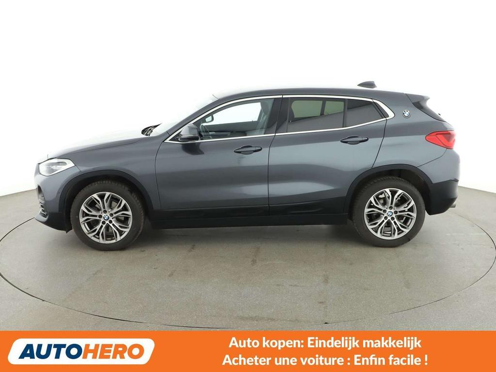 BMW X2 sDrive 18i (bj 2019, automaat), Gebruikt, Leder, https://public.car-pass.be/vhr/7fa463a8-18c2-4230-8f8e-e2fb559f85d4, 5 zetels