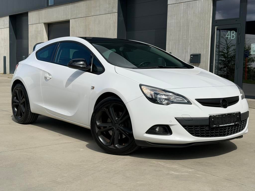 OPEL ASTRA GTC 1.4 Turbo / 140pk/ NAVI / CRUISE / PDC, Auto's, Voorwielaandrijving, 4 cilinders, 149 g/km, Leder en Stof
