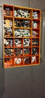 Tinnen soldaatjes, Enlèvement