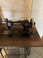Ancienne machine à coudre de la marque Phoenix, Antiquités & Art, Enlèvement