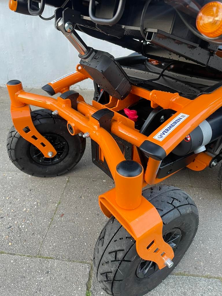 Fauteuil roulant électrique Vermeiren Forest F3 état neuf, Enlèvement ou Envoi, Pliant, Utilisé, Fauteuil roulant électrique