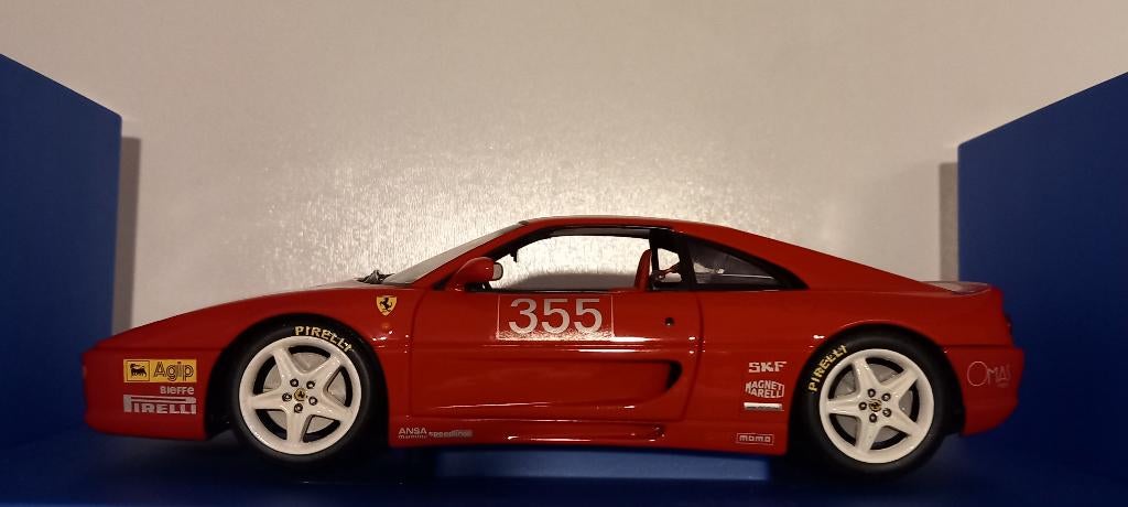1/18 Ferrari F355 Challenge Presentazione UT Models, Hobby & Loisirs créatifs, Voitures miniatures | 1:18, Enlèvement ou Envoi