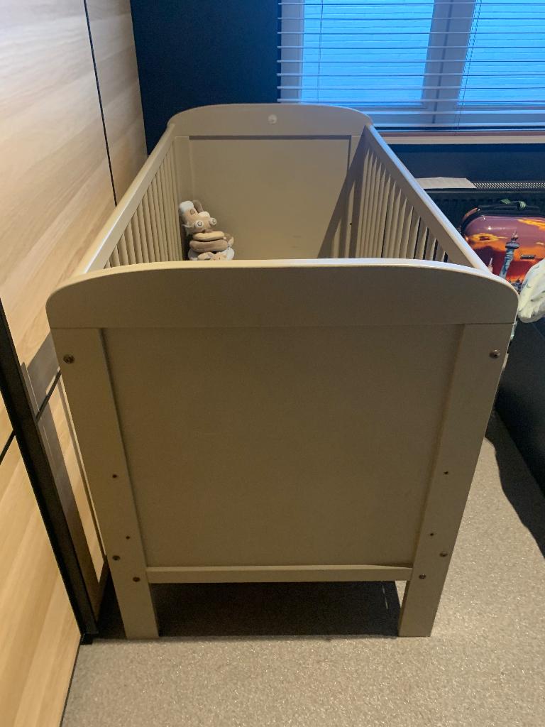 Lit pour enfant, Moins de 70 cm, Sommier à lattes, Enlèvement, Utilisé